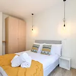 Largo Da Estação B By Sé