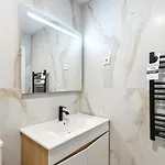 Largo Da Estação B By Sé